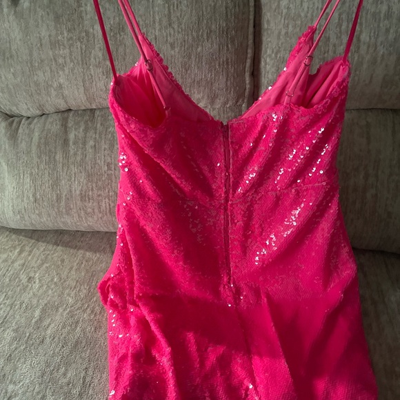 Sparkling Pink Sequin Mini Dress - Picture 2 of 2